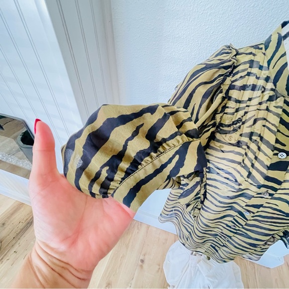 Veronica Beard Tiger-Print Ruffle Button-Front Blouse - Picture 10 of 12